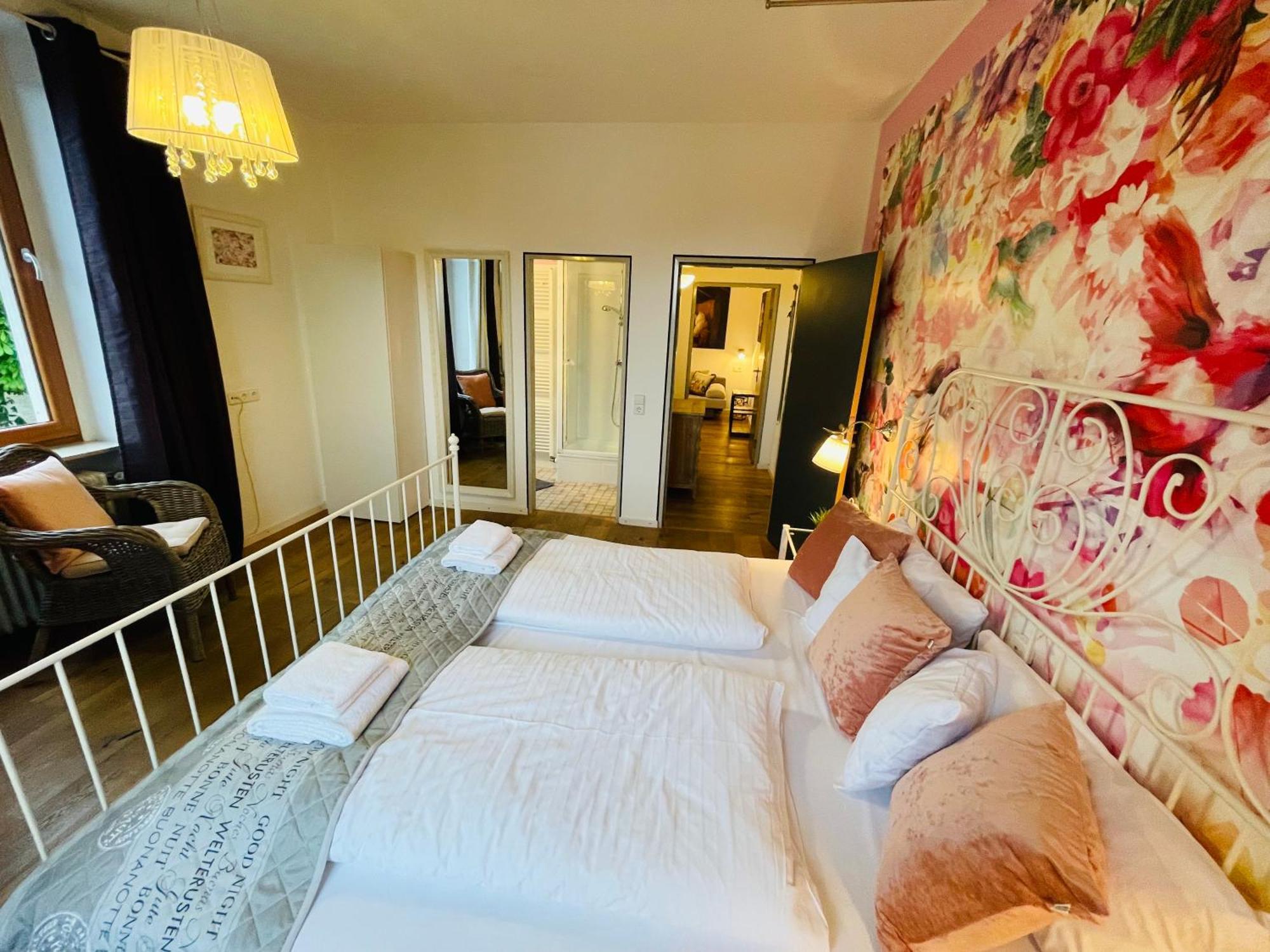 Zum Rayers Cafe-Restaurant & Boutique-Hotel Niederrotweil Quarto foto
