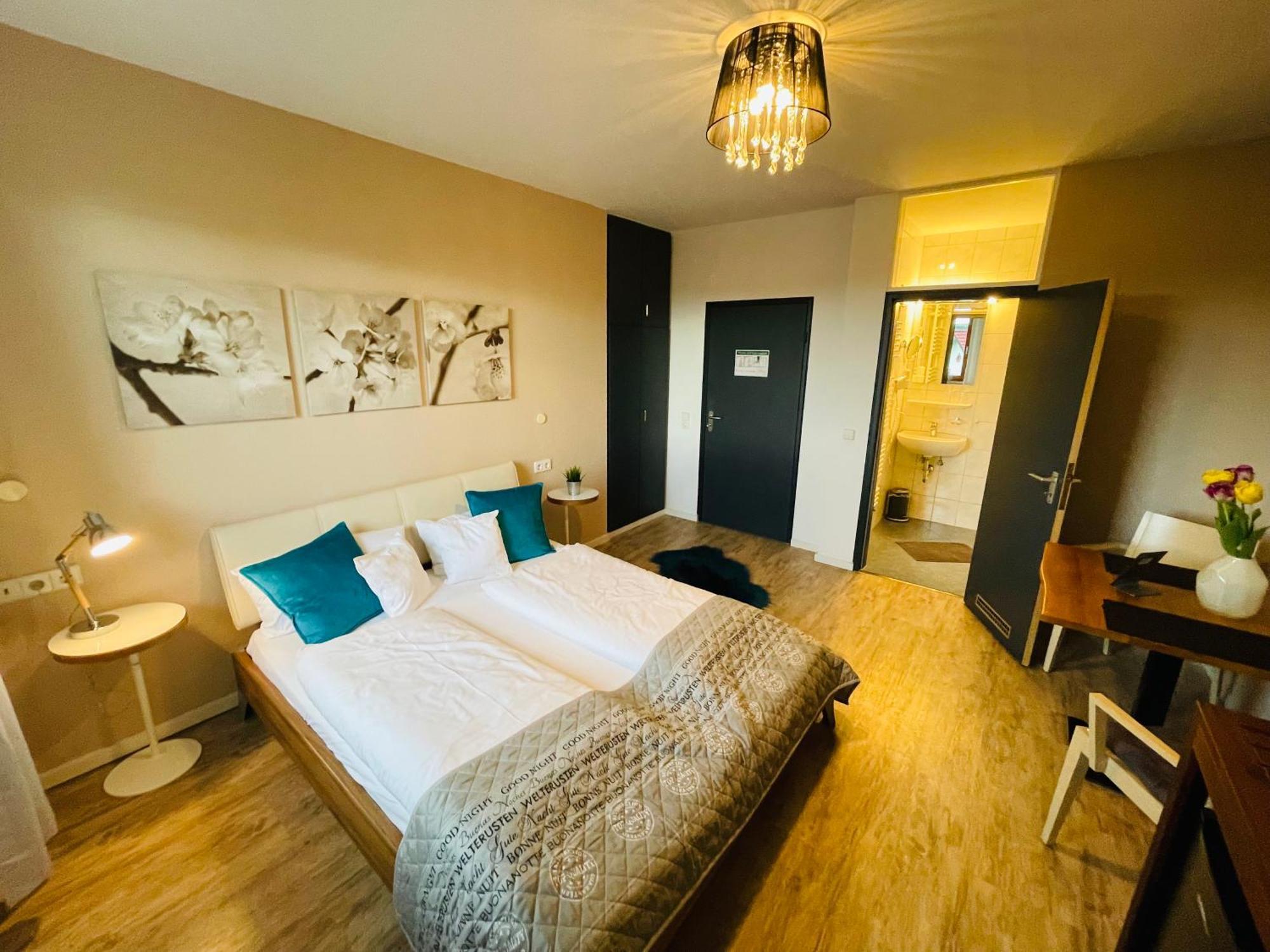 Zum Rayers Cafe-Restaurant & Boutique-Hotel Niederrotweil Quarto foto