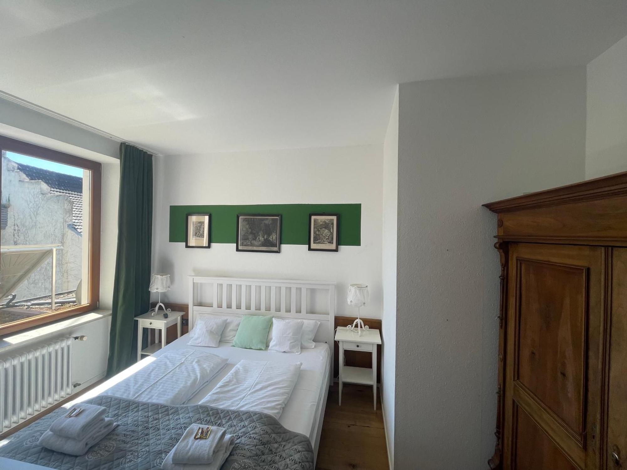 Zum Rayers Cafe-Restaurant & Boutique-Hotel Niederrotweil Quarto foto