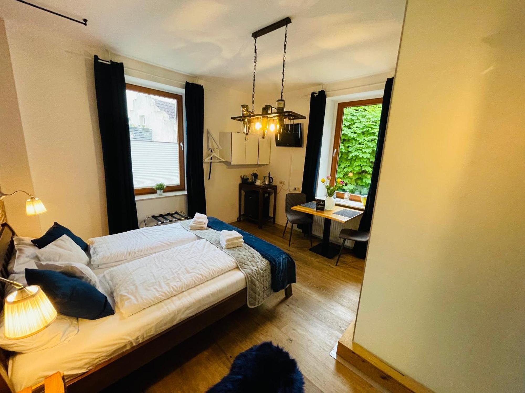 Zum Rayers Cafe-Restaurant & Boutique-Hotel Niederrotweil Quarto foto